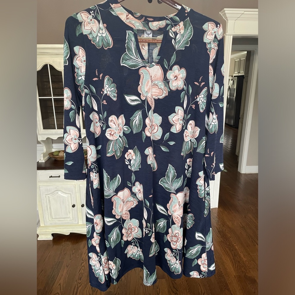 Honeyme Navy Blue Floral Dress 3/4 Sleeves W/ Pockets Size Medium Or Tunic Top